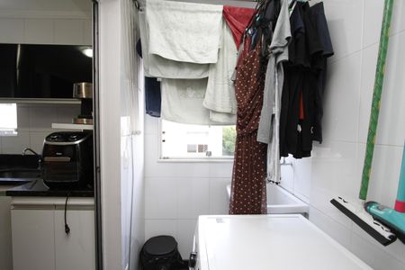 Apartamento à venda com 77m², 3 quartos e 2 vagasÁrea de Serviço