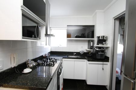 Apartamento à venda com 77m², 3 quartos e 2 vagasCozinha