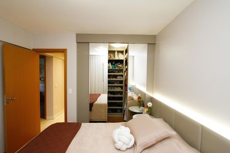 Apartamento à venda com 77m², 3 quartos e 2 vagasQuarto 1 - Suíte