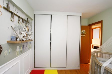 Apartamento à venda com 77m², 3 quartos e 2 vagasQuarto 3