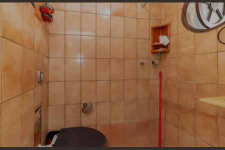 Foto 10 de casa à venda com 4 quartos, 145m² em Vila Chuca, São Paulo