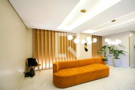 Apartamento à venda com 43m², 2 quartos e 1 vaga Apartamento à venda com 43m², 2 quartos e 1 vagaHall social