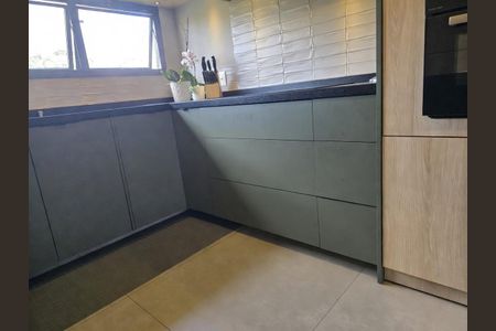 Apartamento à venda com 101m², 2 quartos e 3 vagasCozinha