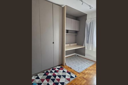 Apartamento à venda com 101m², 2 quartos e 3 vagasQuarto