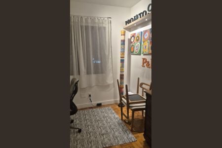 Apartamento à venda com 101m², 2 quartos e 3 vagasQuarto