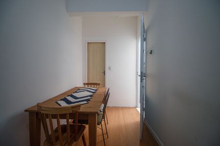 Apartamento à venda com 65m², 2 quartos e sem vagaSala de Jantar