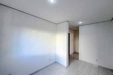 Sala de apartamento para alugar com 1 quarto, 40m² em Vila Monumento, São Paulo