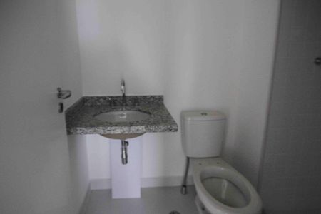 Apartamento para alugar com 58m², 2 quartos e 1 vagaBanheiro da Social