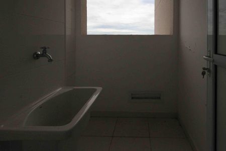 Apartamento para alugar com 58m², 2 quartos e 1 vagaÁrea de Serviço