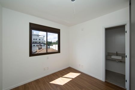 Apartamento à venda com 77m², 2 quartos e 2 vagasQuarto 2