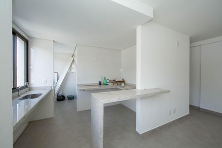 Apartamento à venda com 77m², 2 quartos e 2 vagasCozinha