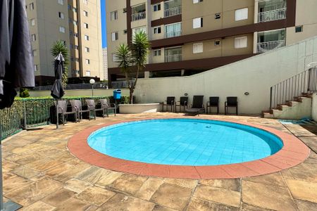 Apartamento para alugar com 57m², 2 quartos e 1 vagaÁrea comum - Piscina