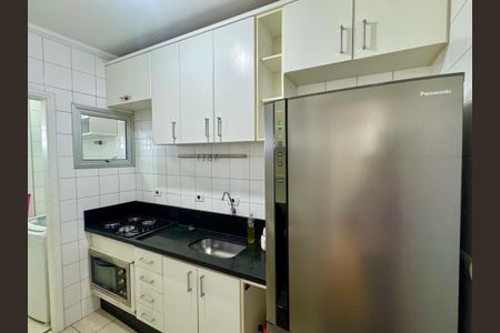 Apartamento para alugar com 57m², 2 quartos e 1 vagaCozinha