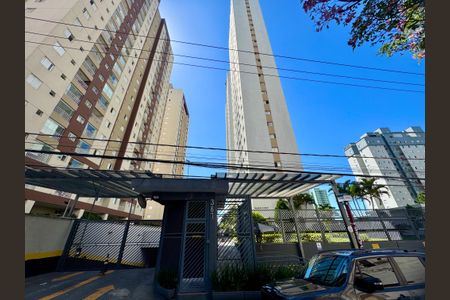 Apartamento para alugar com 57m², 2 quartos e 1 vagaFachada e portaria