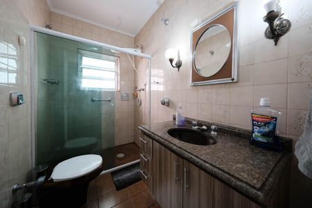 Casa à venda com 127m², 2 quartos e 1 vagaBanheiro