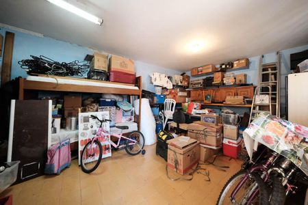 Casa à venda com 127m², 2 quartos e 1 vagaEdícula