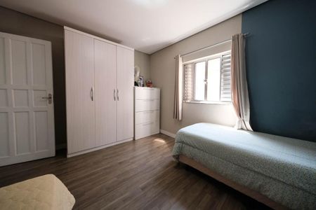 Quarto 2 de casa à venda com 2 quartos, 127m² em Vila Salete, São Paulo