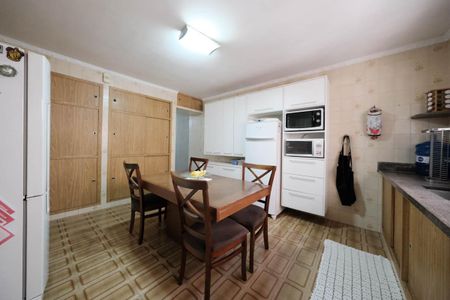 Casa à venda com 127m², 2 quartos e 1 vagaCozinha
