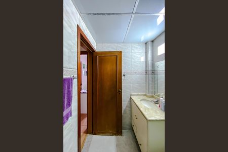 Apartamento à venda com 67m², 2 quartos e sem vagaBanheiro