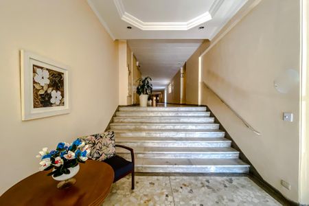 Apartamento à venda com 67m², 2 quartos e sem vagaÁrea comum