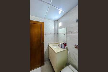 Apartamento à venda com 67m², 2 quartos e sem vagaBanheiro