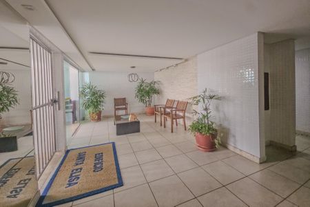 Apartamento para alugar com 63m², 1 quarto e 1 vagaHall de entrada