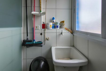 Apartamento para alugar com 74m², 1 quarto e 1 vagaÁrea de Serviço