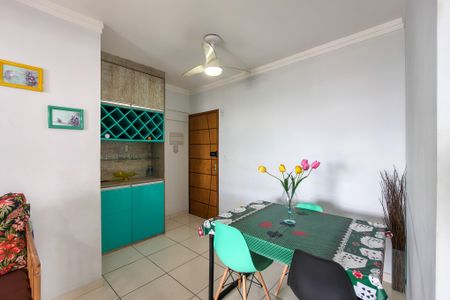 Apartamento para alugar com 74m², 1 quarto e 1 vaga Apartamento para alugar com 74m², 1 quarto e 1 vagaSala