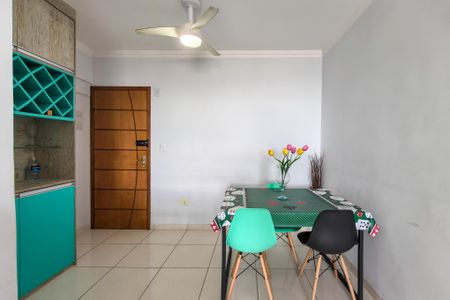 Apartamento para alugar com 74m², 1 quarto e 1 vaga Apartamento para alugar com 74m², 1 quarto e 1 vagaSala