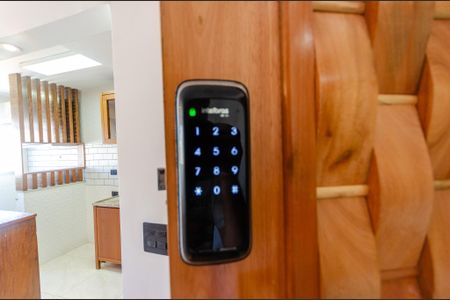 Apartamento para alugar com 68m², 2 quartos e 1 vaga Apartamento para alugar com 68m², 2 quartos e 1 vagaFechadura Eletronica