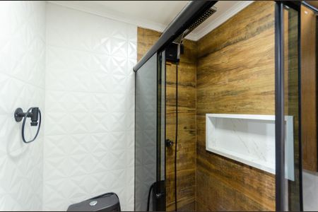 Apartamento para alugar com 68m², 2 quartos e 1 vaga Apartamento para alugar com 68m², 2 quartos e 1 vagaBanheiro