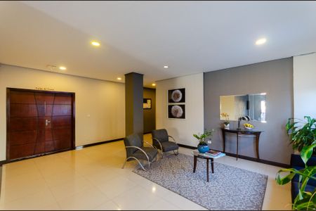 Apartamento para alugar com 68m², 2 quartos e 1 vaga Apartamento para alugar com 68m², 2 quartos e 1 vagaHall de entrada