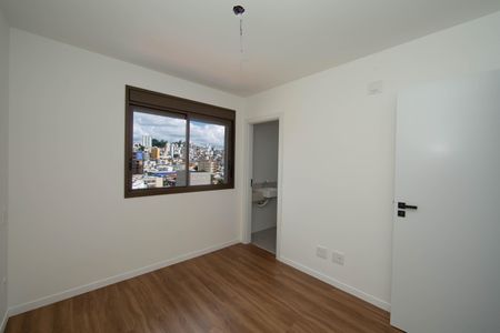 Apartamento à venda com 63m², 3 quartos e 2 vagasSuíte