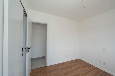 Apartamento à venda com 63m², 3 quartos e 2 vagasQuarto 2