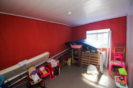 Casa à venda com 100m², 4 quartos e 2 vagasQuarto 4