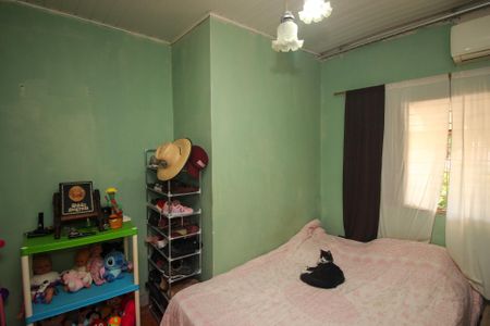 Casa à venda com 100m², 4 quartos e 2 vagasQuarto 1