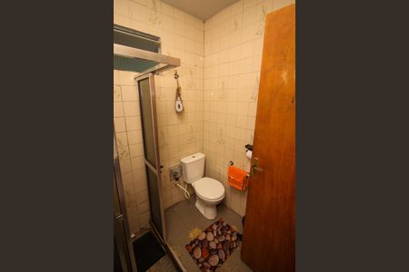 Casa à venda com 100m², 4 quartos e 2 vagasBanheiro