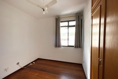 Apartamento à venda com 75m², 3 quartos e 2 vagasQuarto 2