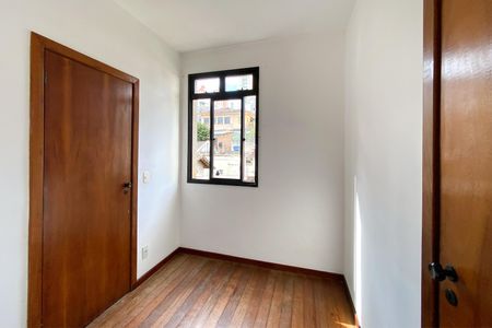 Apartamento à venda com 75m², 3 quartos e 2 vagasQuarto 3