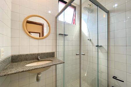 Apartamento à venda com 75m², 3 quartos e 2 vagasBanheiro