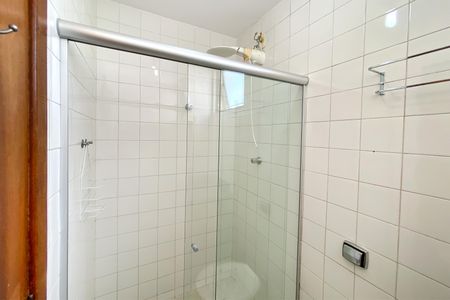 Apartamento à venda com 75m², 3 quartos e 2 vagasBanheiro da Suíte 1