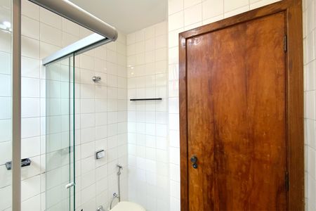 Apartamento à venda com 75m², 3 quartos e 2 vagasBanheiro