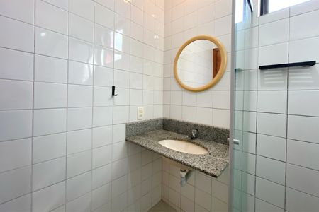 Apartamento à venda com 75m², 3 quartos e 2 vagasBanheiro