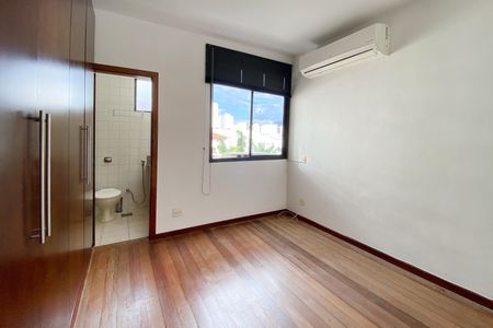 Apartamento à venda com 75m², 3 quartos e 2 vagasSuite 1