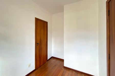 Apartamento à venda com 75m², 3 quartos e 2 vagasQuarto 3