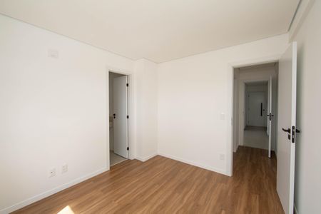 Apartamento à venda com 127m², 2 quartos e 2 vagasSuíte 2