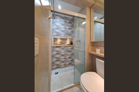 Apartamento à venda com 74m², 3 quartos e 2 vagas Apartamento à venda com 74m², 3 quartos e 2 vagasBanheiro