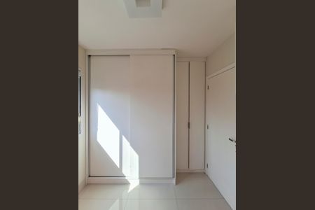 Apartamento à venda com 74m², 3 quartos e 2 vagas Apartamento à venda com 74m², 3 quartos e 2 vagasQuarto 1