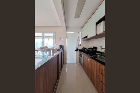 Apartamento à venda com 74m², 3 quartos e 2 vagas Apartamento à venda com 74m², 3 quartos e 2 vagasCozinha