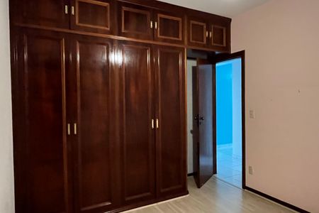 Apartamento para alugar com 220m², 3 quartos e 2 vagasQuarto 1